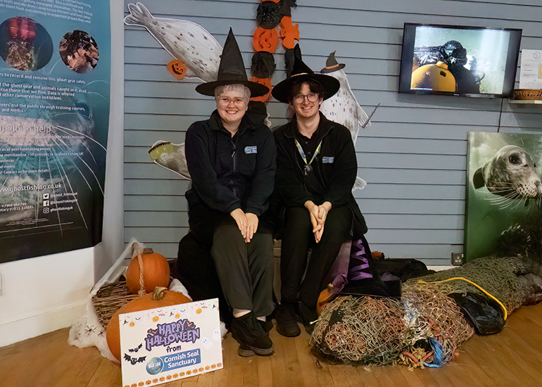 Sam and Owen on reception - front of house!